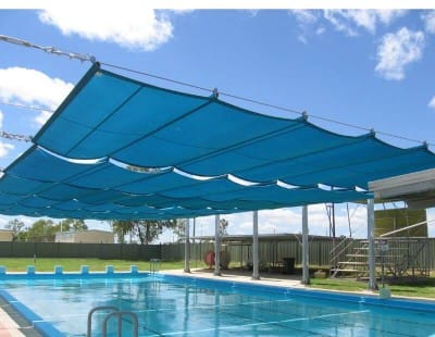 مظلات مسابح في الأحساء