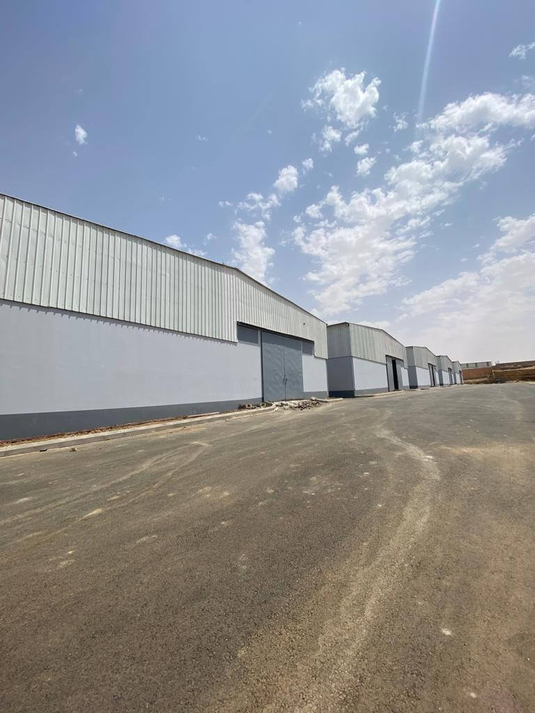 هناجر ومستودعات الاحساء