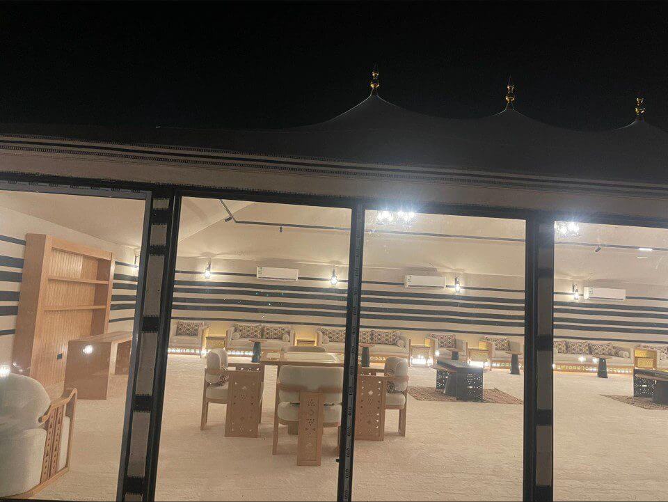 خيام ملكية وبيوت شعر في الأحساء | فخامة تراثية وتصاميم عصرية