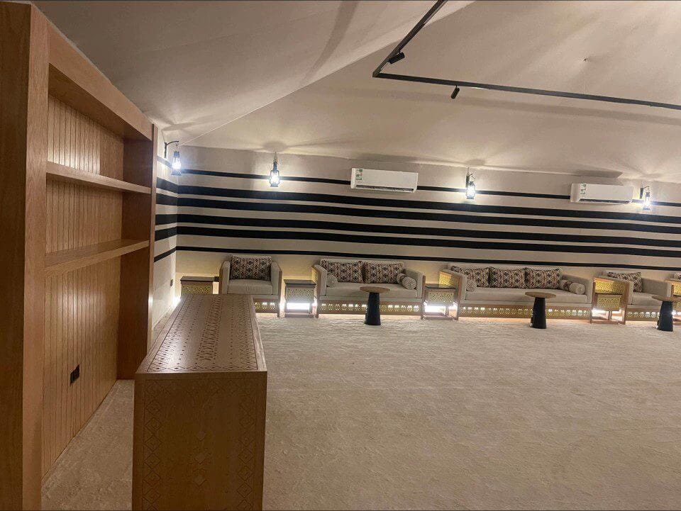 خيام ملكية وبيوت شعر في الأحساء | فخامة تراثية وتصاميم عصرية