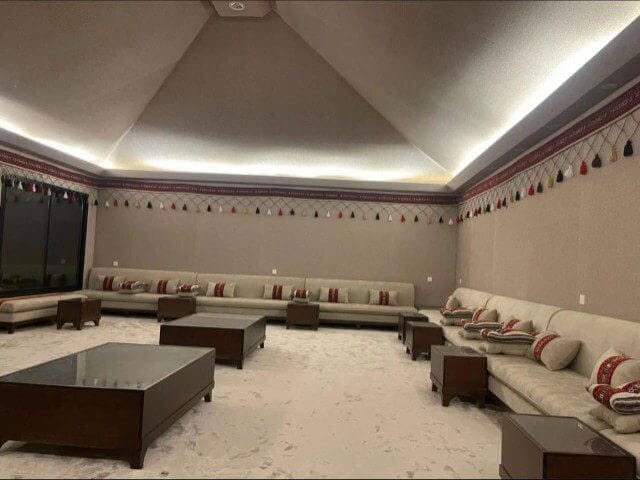 خيام ملكية وبيوت شعر في الأحساء | فخامة تراثية وتصاميم عصرية