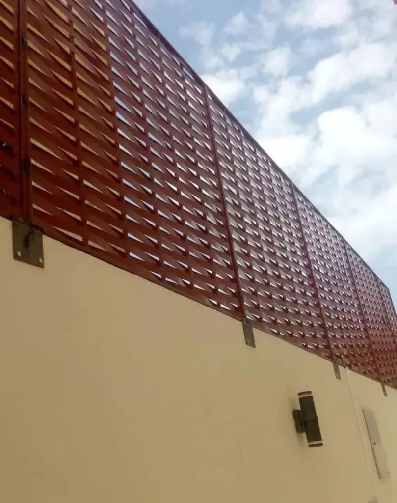 مظلات وسواتر الاحساء